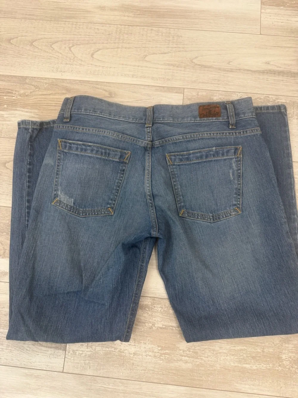 Women’s Tommy Hilfiger Medium Blue Denim Jeans - size 10 - Picture 4 of 8